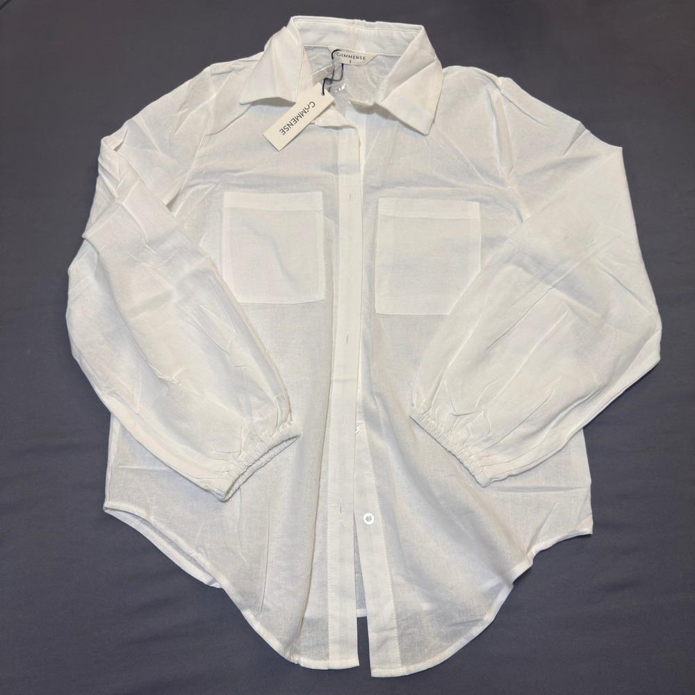 Commense Aegean White Two Piece Double Lined Shorts Set in Size Small - Picture 3 of 7